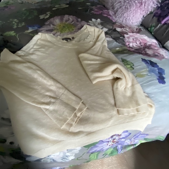 Cream Vince sweater - Picture 2 of 3